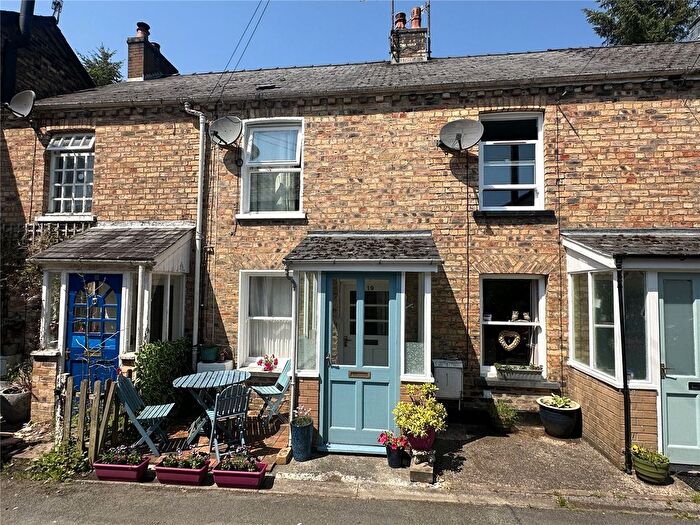 2 Bedroom Terraced House For Sale In Pen Y Graig, Llanidloes, Powys, SY18