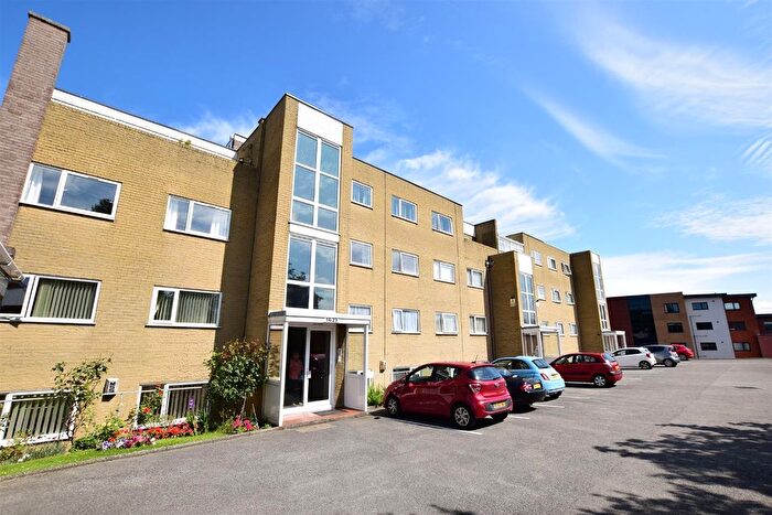 2 Bedroom Flat For Sale In Montpellier Crescent, Wallasey, CH45