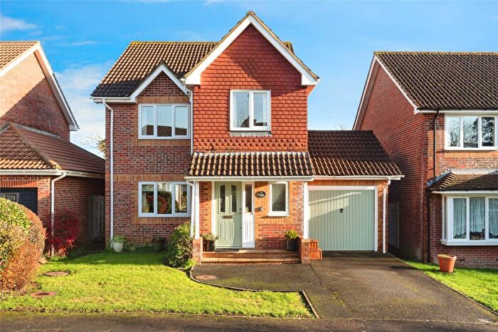 4 Bedroom Detached House For Sale In Mill Rise, Robertsbridge, East Sussex, TN32
