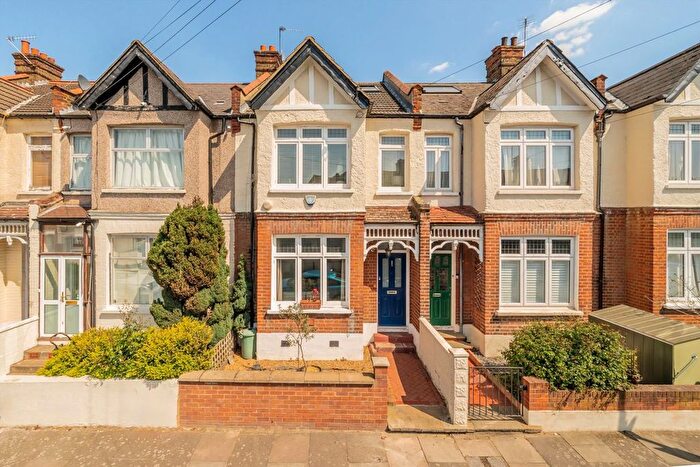 4 Bedroom Terraced House For Sale In Eswyn Road, Tooting, SW17