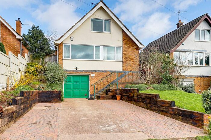 3 Bedroom Detached Bungalow For Sale In Gardenia Grove, Nottingham, NG3