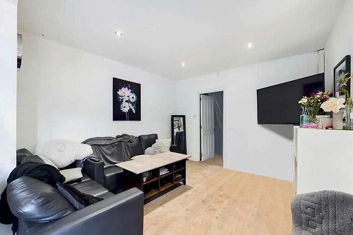 6 Bedroom Property To Rent In Morris Road, Southampton, SO15