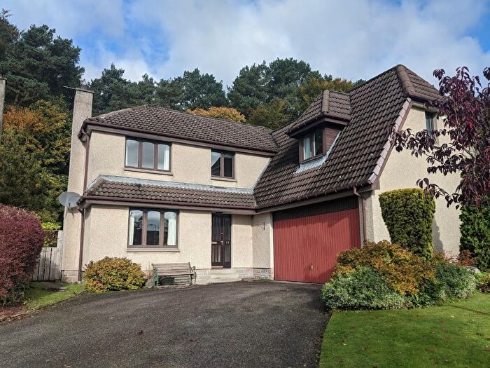 4 Bedroom Detached House To Rent In Earlspark Crescent, Cults, Aberdeen, AB15