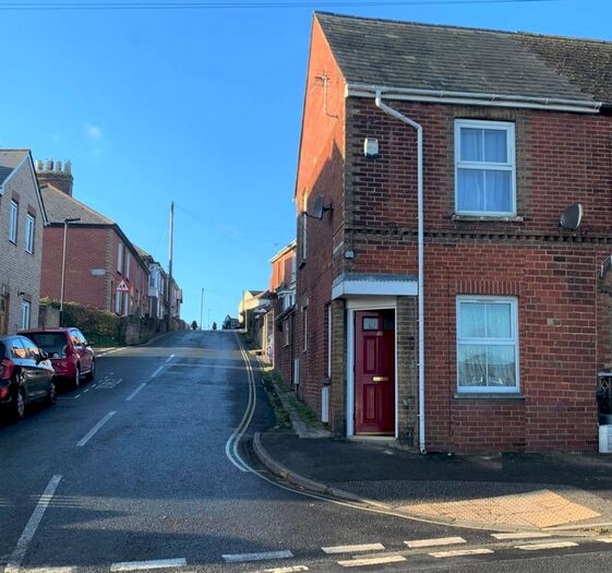1 Bedroom Flat To Rent In Hunnyhill, Newport PO30