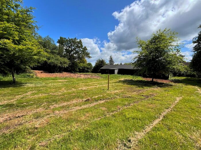 3 Bedroom Plot For Sale In Darrs Lane, Northchurch, Berkhamsted, HP4