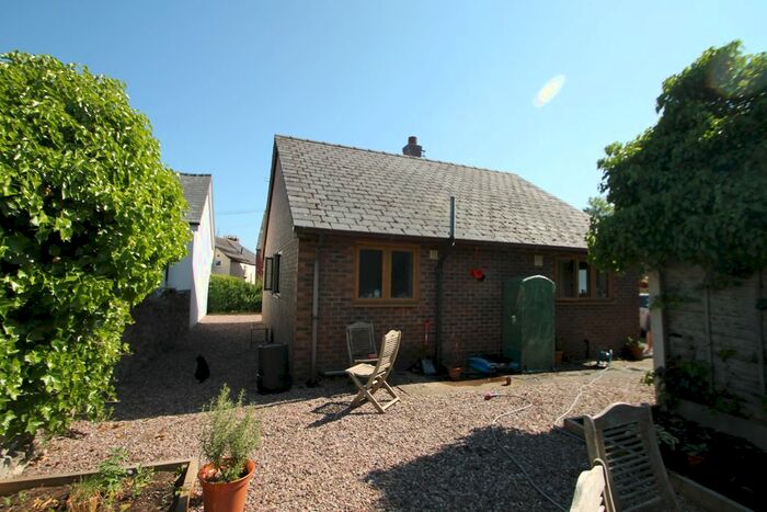 2 Bedroom Detached Bungalow To Rent In Penylan Lane, Oswestry, SY11