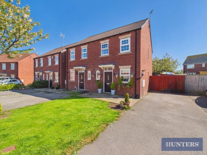 2 Bedroom Semi-detached House For Sale In Pebble Lane, Filey, YO14