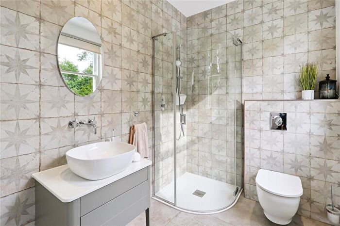 5 Bedroom Detached House To Rent In Burhill, Walton-on-Thames, Surrey, KT12