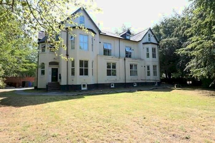1 Bedroom Flat To Rent In Denison Road, Victoria Park, M14