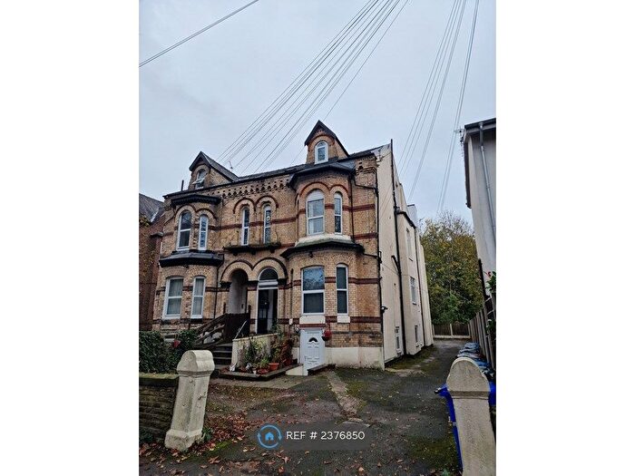 2 Bedroom Flat To Rent In Demesne Road, Manchester, M16