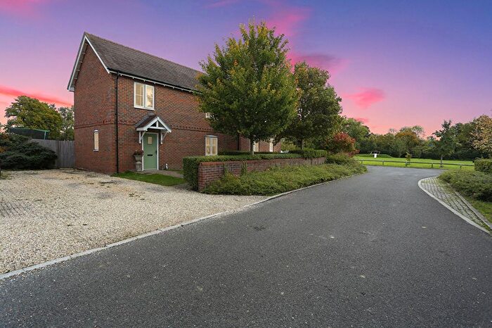 2 Bedroom Semi-detached House For Sale In Torbay Farm, Upham, SO32
