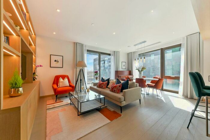 2 Bedroom Apartment To Rent In Legacy Building, Embassy Gardens, London, SW11