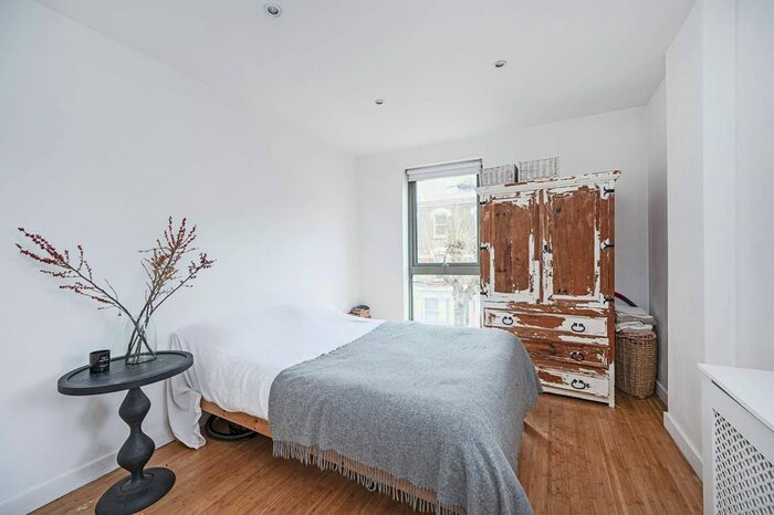 2 Bedroom Flat To Rent In Haggerston Studios, Haggerston, London, E8