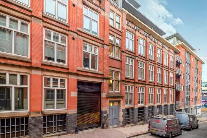 2 Bedroom Apartment To Rent In Lexington Place, Nottingham, NG1