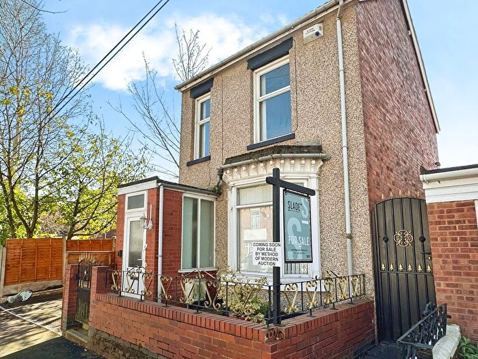 3 Bedroom Detached House For Sale In Allen Road, Wolverhampton, WV6