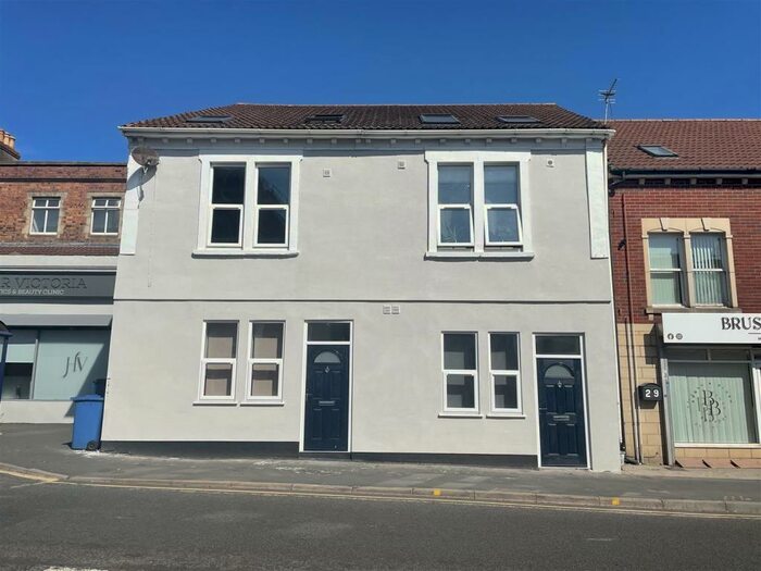 Studio To Rent In High Street, Kingswood, BS15