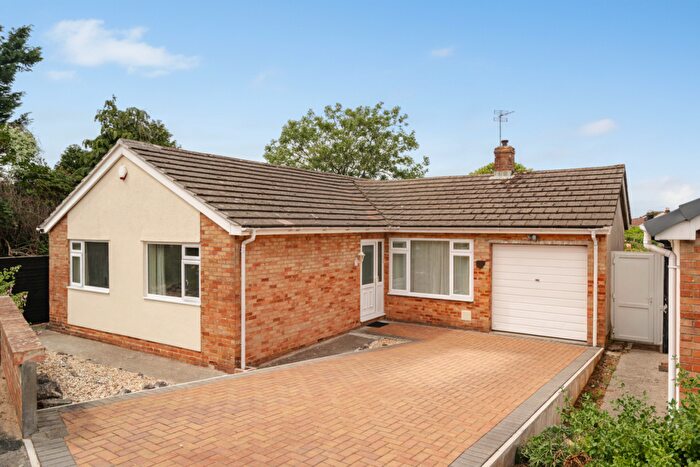 2 Bedroom Detached Bungalow For Sale In West Links Close, Worlebury, Weston-super-Mare, BS22