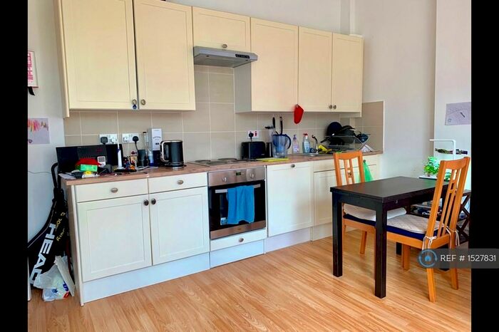 Studio To Rent In Aberdare Gardens, London, NW6
