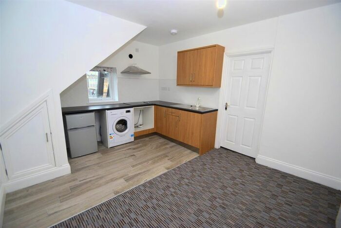 1 Bedroom Flat To Rent In High Street, Gateshead, NE8