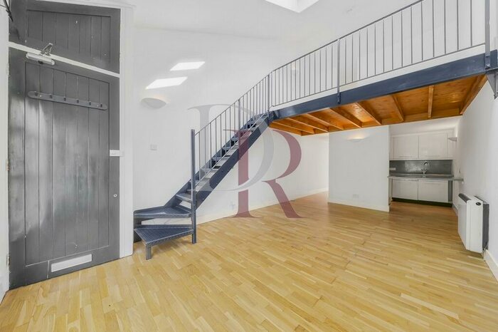 1 Bedroom Apartment To Rent In Gattis Wharf, New Wharf Road, Kings Cross, N1