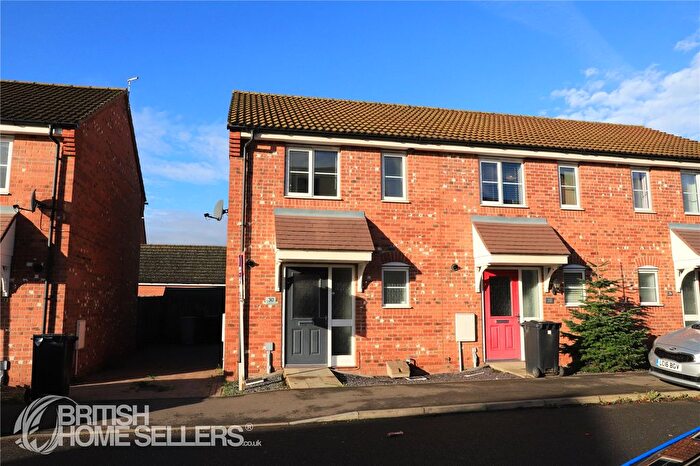 2 Bedroom End Terrace House For Sale In Musselburgh Way, Bourne, Lincolnshire, PE10