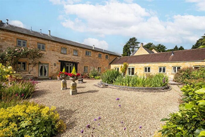 2 Bedroom Barn Conversion To Rent In Northwick Park, Blockley, GL56