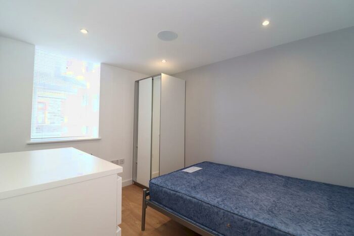 5 Bedroom Terraced House To Rent In Letty Street, Cathays, CF24