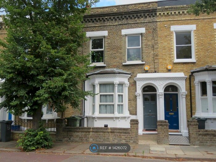 1 Bedroom Flat To Rent In Linom Rd, London, SW4