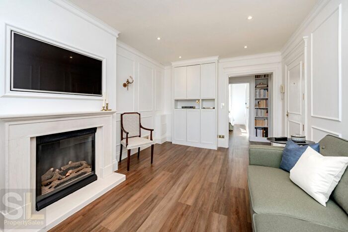 1 Bedroom Flat For Sale In St. Georges Drive, SW1V