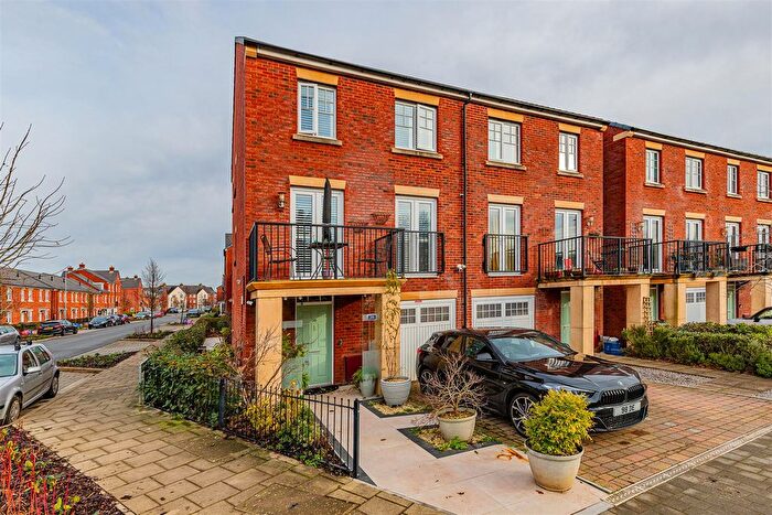 3 Bedroom Semi Detached House For Sale In Trem Yr Afon, The Mill., CF11