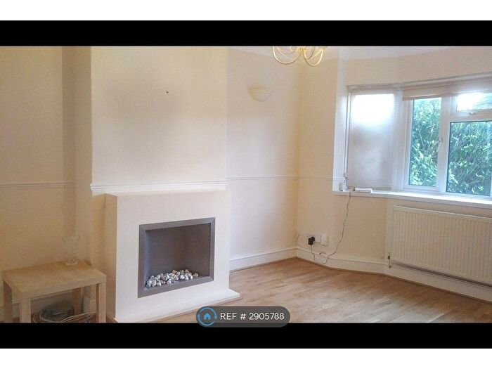 1 Bedroom Maisonette To Rent In Witherston Way, London, SE9