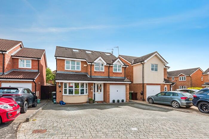 5 Bedroom Detached House For Sale In Gibson Close, Abingdon, OX14