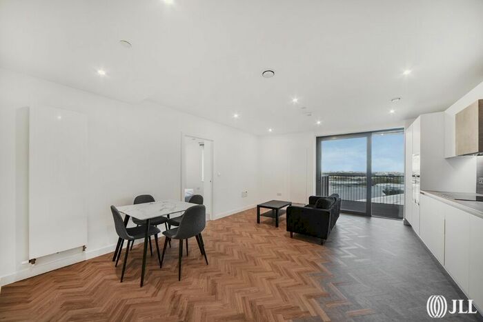 2 Bedroom Flat To Rent In Makers Yard, London, E3