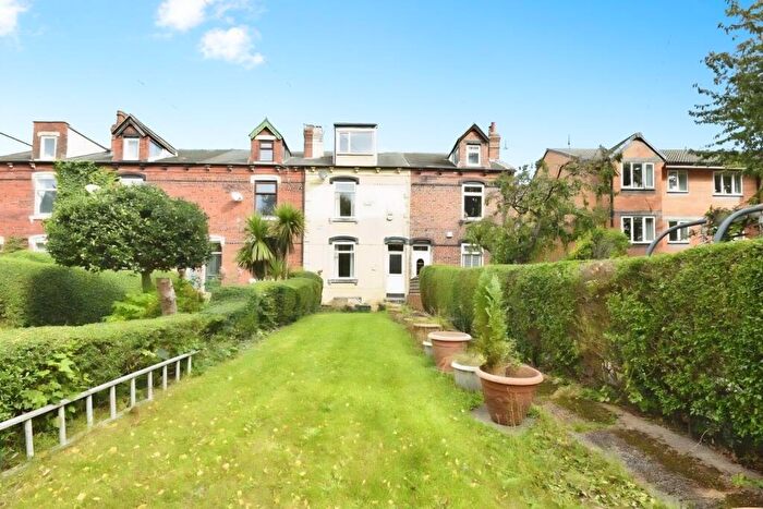 4 Bedroom Terraced House To Rent In Roseville Terrace, Leeds, LS15