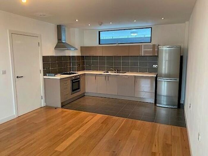 2 Bedroom Flat For Sale In The Old Market, S60