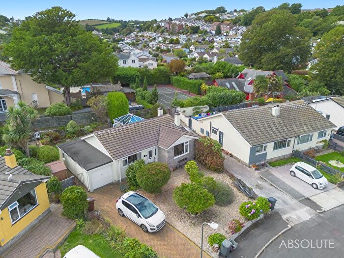 2 Bedroom Detached Bungalow For Sale In Pine Close, Brixham, TQ5