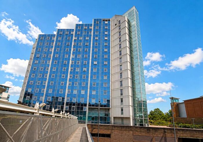 1 Bedroom Flat For Sale In Flat Churchill Place, Churchill Way, Basingstoke, Hampshire, RG21