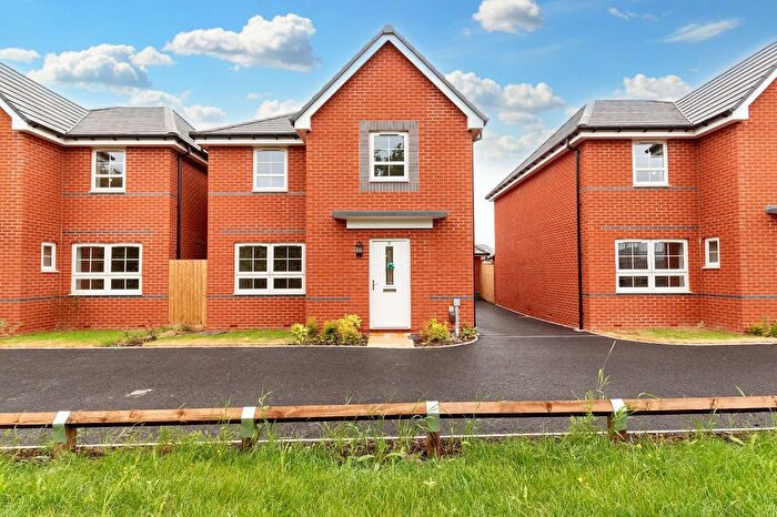 4 Bedroom Property To Rent In Campbell Drive, Upper Lighthorne, Leamington Spa, Warwickshire, CV33