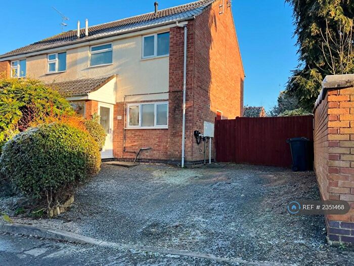 3 Bedroom Semi-Detached House To Rent In Carbery Close, Oadby, Leicester, LE2