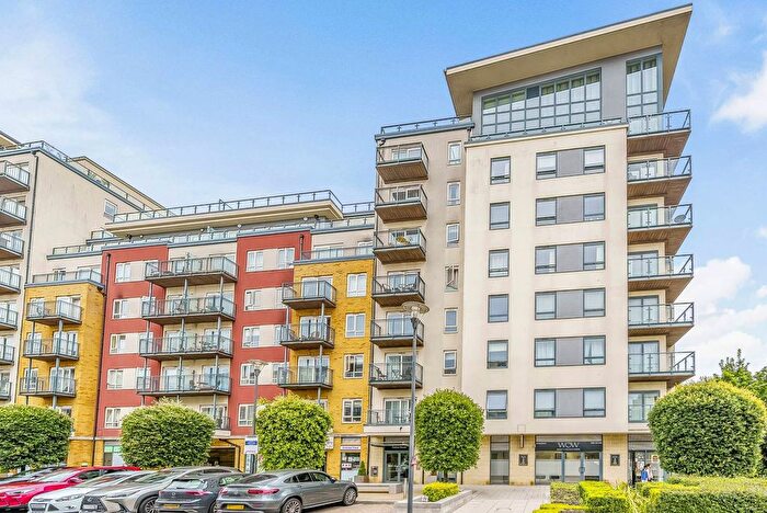 2 Bedroom Flat For Sale In Heritage Avenue, Colindale, London, NW9