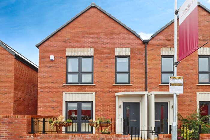 3 Bedroom Semi-Detached House For Sale In One Lockleaze, Bristol, BS16