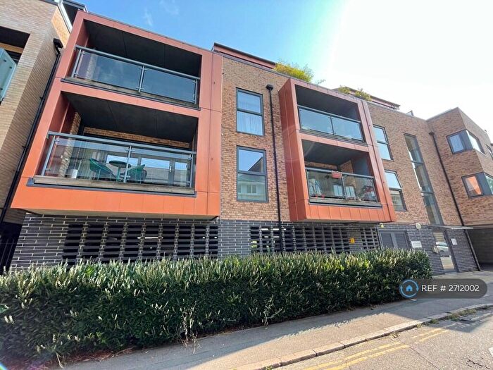 2 Bedroom Flat To Rent In Occupation Road, Cambridge, CB1