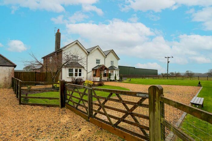 5 Bedroom Detached House To Rent In Haresfoot Park, Berkhamsted, Hertfordshire, HP4