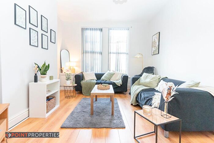 5 Bedroom Semi-Detached House To Rent In Salisbury Road, Wavertree, Liverpool, L15