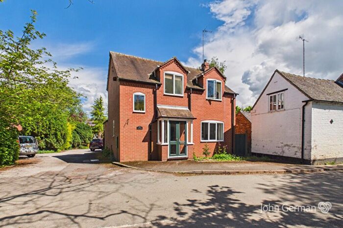 3 Bedroom Detached House For Sale In Hollybush Road, Newborough, DE13