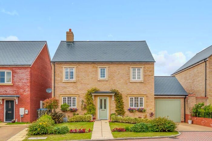 4 Bedroom Detached House For Sale In Chipping Norton, Oxfordshire, OX7