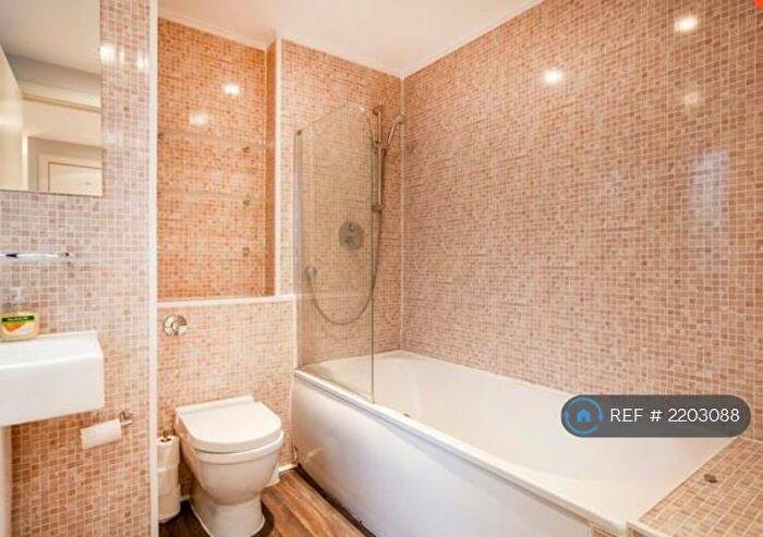 2 Bedroom Flat To Rent In City Road, London, EC1V