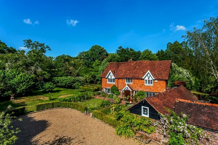 4 Bedroom Detached House For Sale In Butterwell Hill, Cowden, Edenbridge, TN8