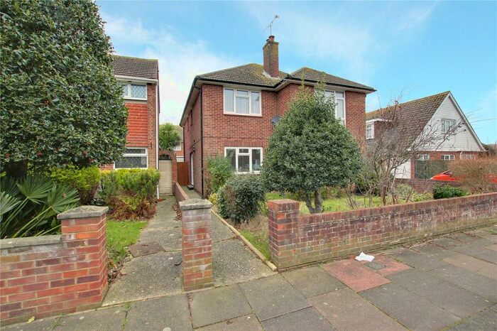 2 Bedroom Flat To Rent In Lincoln Road, Worthing BN13