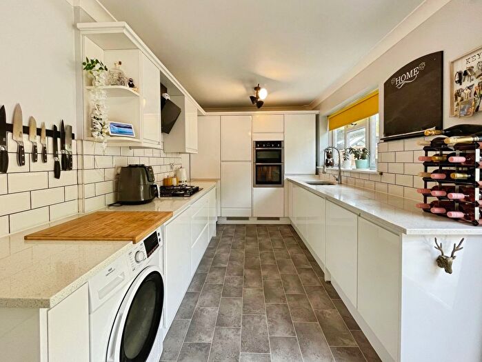 4 Bedroom Detached House For Sale In Birkdale, Warmley, Bristol, South Gloucestershire, BS30